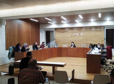 Tomio leva a pleno antes que remate o ano unhas Contas de 8.130.000 euros