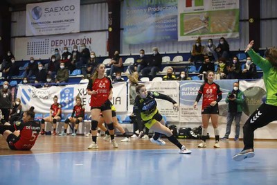 El Guards inicia 2022 con dos puntos ante el Morvedre (30-21)