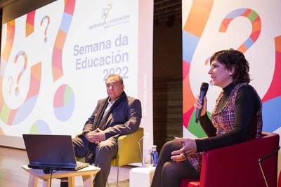 Non se trata de que os nenos e nenas aprendan como ns ensinamos, senn de ser capaces de ensinar como eles e elas aprenden