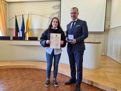 Presidente da Camara Municipal felicita jovem cerveirense eleita -melhor jovem chef do minho-