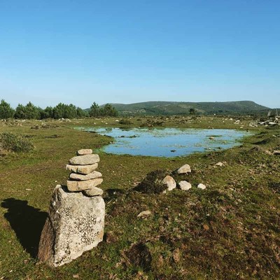 A Asemblea da Comunidad de Montes de Viladesuso rexeita a construcin dos Parques Elicos que afectan o seu monte e a Serra da Groba