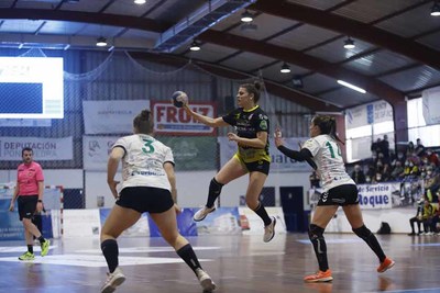 El Guards mantiene su idilio con A Sangria a costa del Elche (25-21)