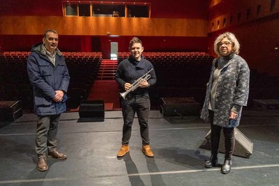 Manuel Madarns presenta este venres no Teatro Municipal o seu traballo discogrfico -La MMarca-
