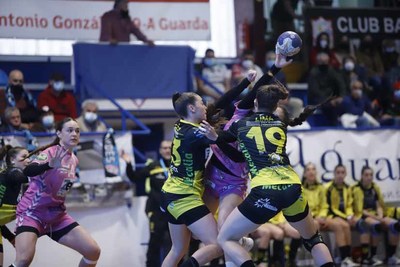 El Guards supera a Zuazo en un gran segundo tiempo (26-18)