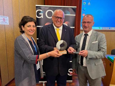 A alcaldesa de Tomio visita Eslovenia para coecer a cooperacin transfronteiriza da cidade de Nova Gorica