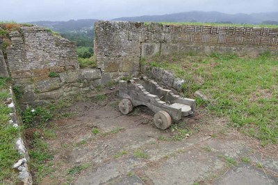 Furtaram um canhao do Baluarte do Socorro na Fortaleza de Valena