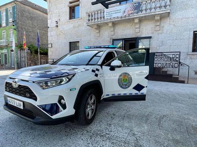 Tomio obtn outro coche de polica cero emisins para adicalo a tarefas de seguridade medioambiental