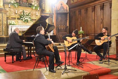 -Sons do Caminho- Brindou Valenca com Tres Espetculos Musicais 