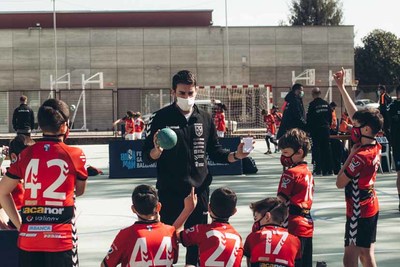 -Balonmn na Ra- para los peques con la seleccin espaola en Tomio