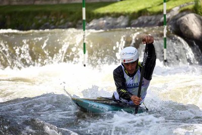Los piragistas gallegos Ainhoa Lameiro y Daniel Prez competirn en el mundial de Slalom Junior y Sub 23