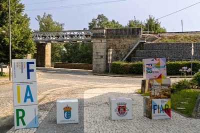 Seis espectculos de artes de ra abren a primeira xornada do FIAR na Eurocidade Tui-Valena