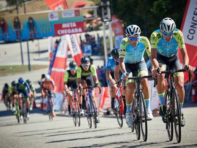 La Vuelta Ciclista a Cantabria espera al Team Oiense - Escuela Estvez