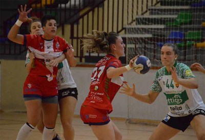 El Mecalia Atltico Guards sucumbe en el horno de Elche (24-21)