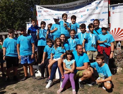 Seis medallas para Os Teixugos no Campionato Galego de promocin de sllom