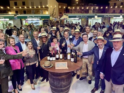 A Feira do Vio volve inundar O Rosal maridando vio, gastronoma, lecer e moitas ganas de desfrutar 
