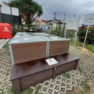Tui contina a mellorar os seus centros de compostaxe comunitario