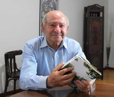 Xon Martnez Tamuxe: -Anda hai moitas cousas por descubrir, en Currs hai para largo-