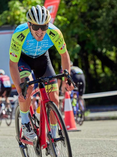 Xos Carid, tambin renueva con el Team Oiense - Escuela Estvez para 2023