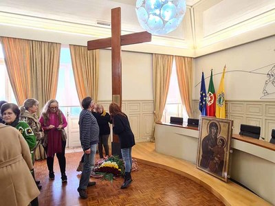Cmara Municipal acolheu os Smbolos  das Jornadas Mundiais da Juventude