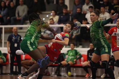 El Guards acusa el cansancio y sucumbe ante Rocasa (25-32)