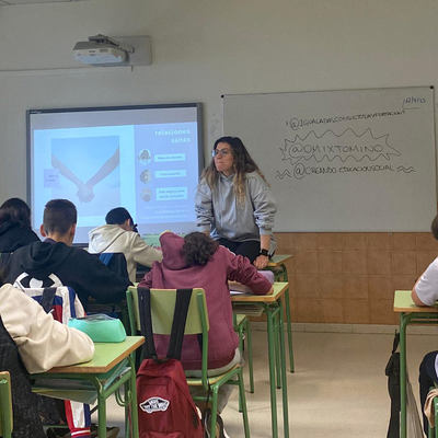 Alumnado de Tomio aprende a poner el consentimiento y el respeto en el centro de las relaciones