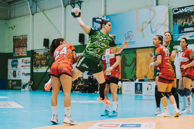 El Guards sucumbe en Gran Canaria y queda eliminado del play-off (25-21, 53-49 en el global)