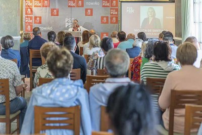 Violeta de Santiago pon o saneamento no centro dos seus compromisos coa cidadana de Tomio