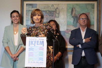 Nava Castro participa en Tui na presentacin dos proxectos seleccionados na IKFEM CREATIVA