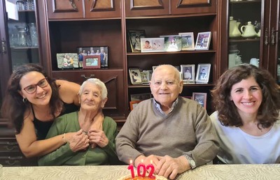 El -abuelo de Oia-, Abel Diego Acevedo, cumple 102 aos