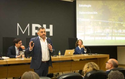 Tomio se une a la directiva de la Red Ciudades que Caminan