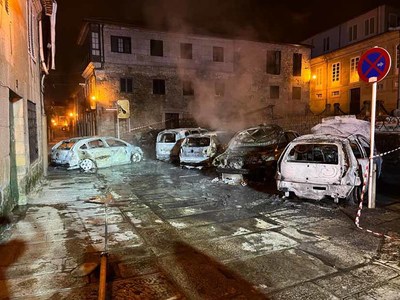 Aberto o prazo de solicitude de axudas s persoas afectadas polo incendio dos seus vehculos o 20 de marzo en Tui