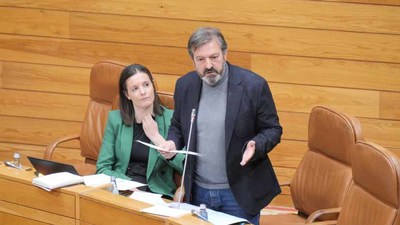  Bar urxe a Sanidade a apertura do consultorio de Goin, que permanece coas persianas baixadas dende hai sete meses