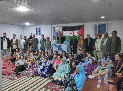 O Rosal visita los campamentos saharaus en Tindouf