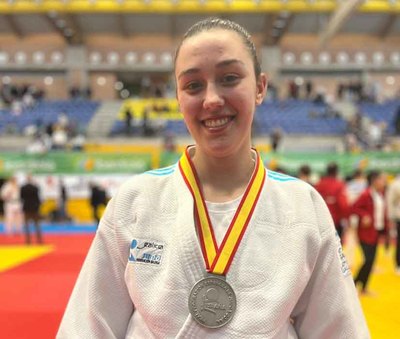 Noa Gonzlez da Costa Evangelista, subcampeona de Espaa junior en judo