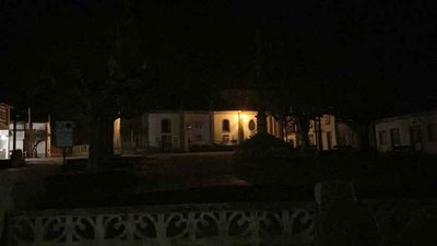 O PP de Tomio denuncia apagns no alumeado pblico na praza de Figueir e noutros puntos do municipio e solicita ao goberno que esixa a reposicin do servizo