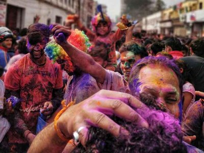 A Guarda se teir de colores con la celebracin del Color Rain Festival