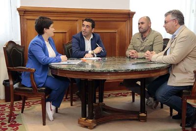 Inversin de 700.000 euros de la Deputacin en el Concello del Rosal tras encuentro entre Luis Lpez y nxela Fernndez