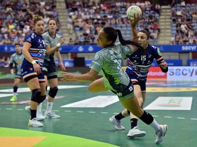 El sueo copero se desvanece: el Guards cae ante el anfitrin (35-23)