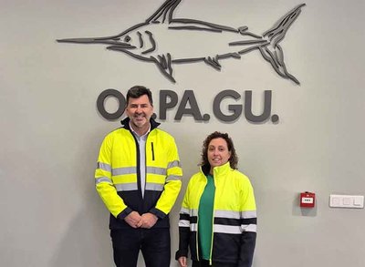 El eurodeputado Nicols Gonzlez Casares visita ORPAGU y defiende la sostenibilidad del palangre gallego