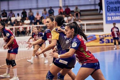 Elena Amores Contina en el Mecalia Atltico Guards para la Temporada 2024/25