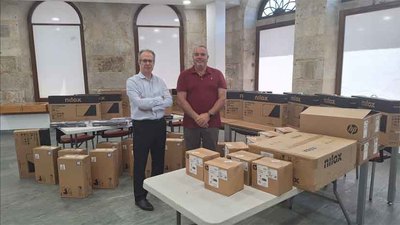 El Ayuntamiento de A Guarda moderniza su aula CEMIT con nuevo material informtico