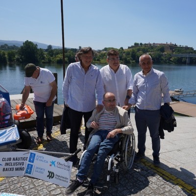 Jos Ramn Lete Lasa destaca el deporte inclusivo en su visita al Club Nutico Inclusivo Baixo Mio