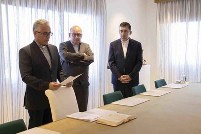Antonio Valn Valds Jura Fidelidad en la Vspera de su Ordenacin como Obispo de Tui-Vigo