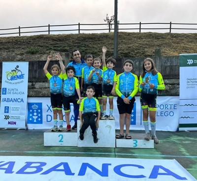 La Academia Oiense arrasa en Burgueira con Dos Nuevos podios