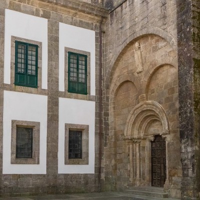 El proceso constructivo de la Catedral de Tui ser el foco de una nueva visita guiada organizada por el Instituto de Estudios Tudenses