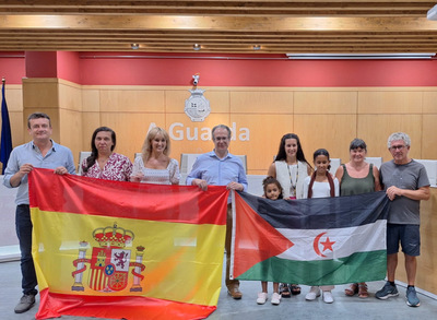 Nias saharauis disfrutan del programa Vacaciones en Paz en A Guarda