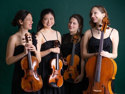 El Festival Msica no Claustro Finaliza con el Moser String Quartet Interpretando Clsicos en Tui