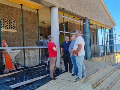 El CEIP As Solanas refuerza su estructura con obras de reparacin de pilares y dinteles