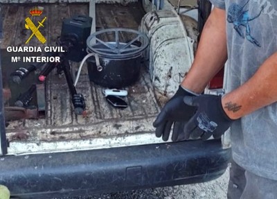 Detenido en Oia por robar un radar mvil de la Guardia Civil en pleno control de trfico