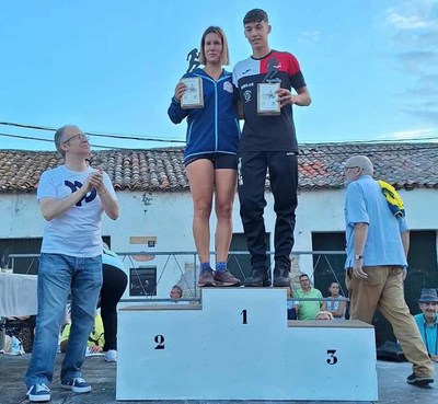 lex Sierpes y Beln Bascoy conquistan la Carreira Popular da Gua 2024 en A Guarda